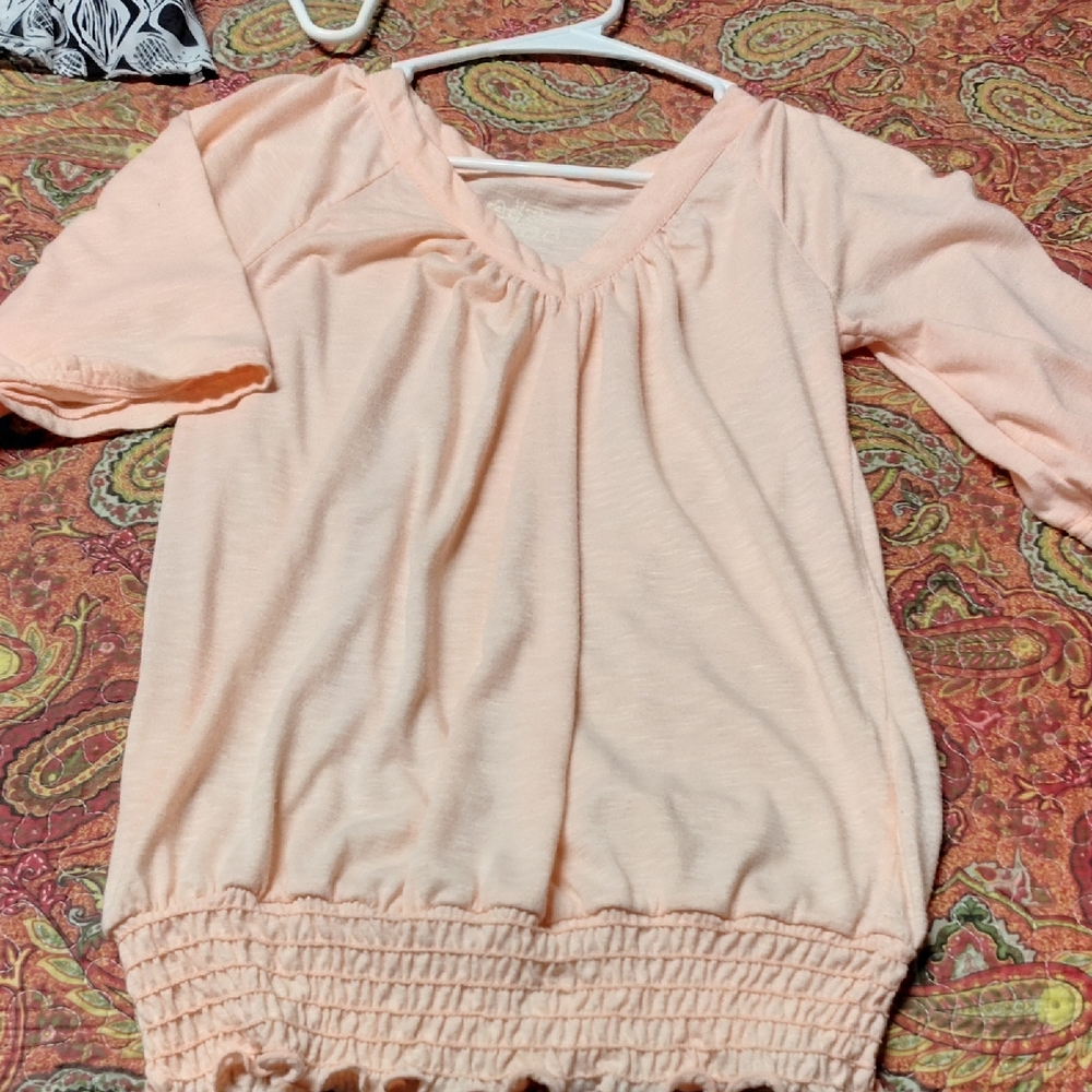 Mudd Light Peach V-Neck Blouse